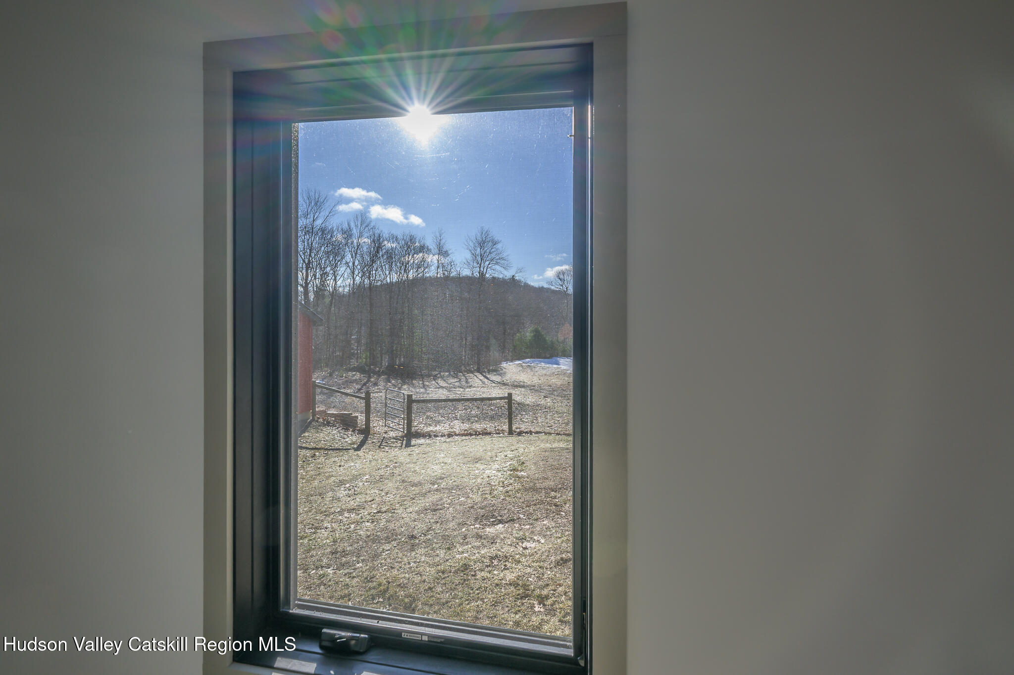 30 Ridge Lane Hillsdale, NY 12529 - Photo 13 of 37 Screen - 30 Ridge Ln Hillsdale NY 12529-