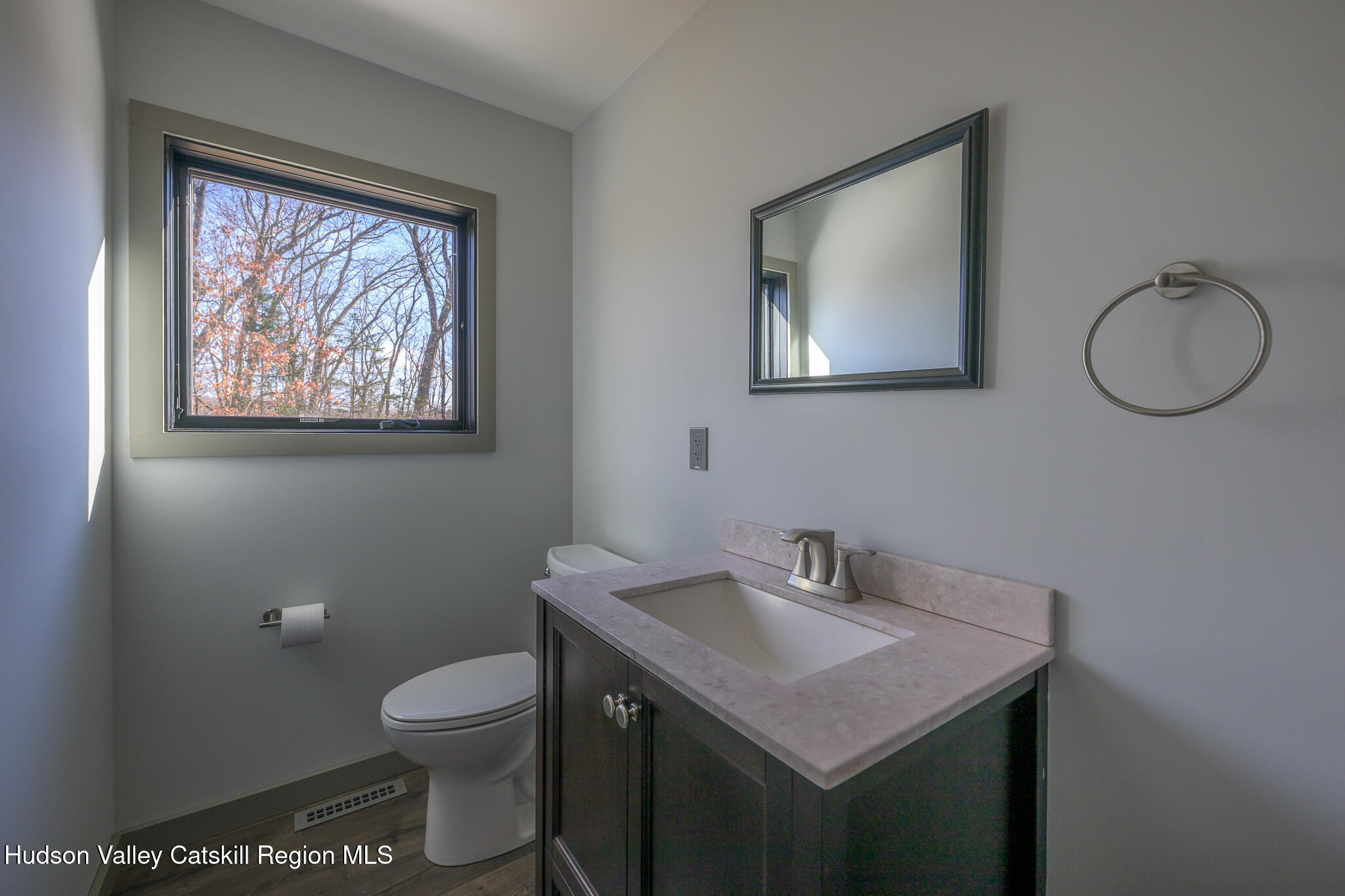 30 Ridge Lane Hillsdale, NY 12529 - Photo 15 of 37 Screen - 30 Ridge Ln Hillsdale NY 12529-