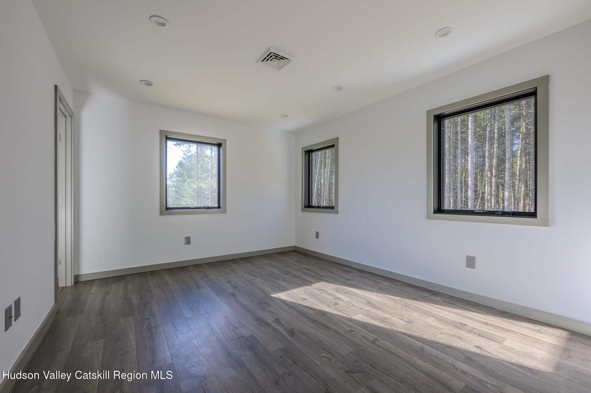 30 Ridge Lane Hillsdale, NY 12529 - Photo 18 of 37 Screen - 30 Ridge Ln Hillsdale NY 12529-