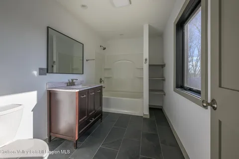 $695,000 | 30 Ridge Lane, Hillsdale, NY 12529