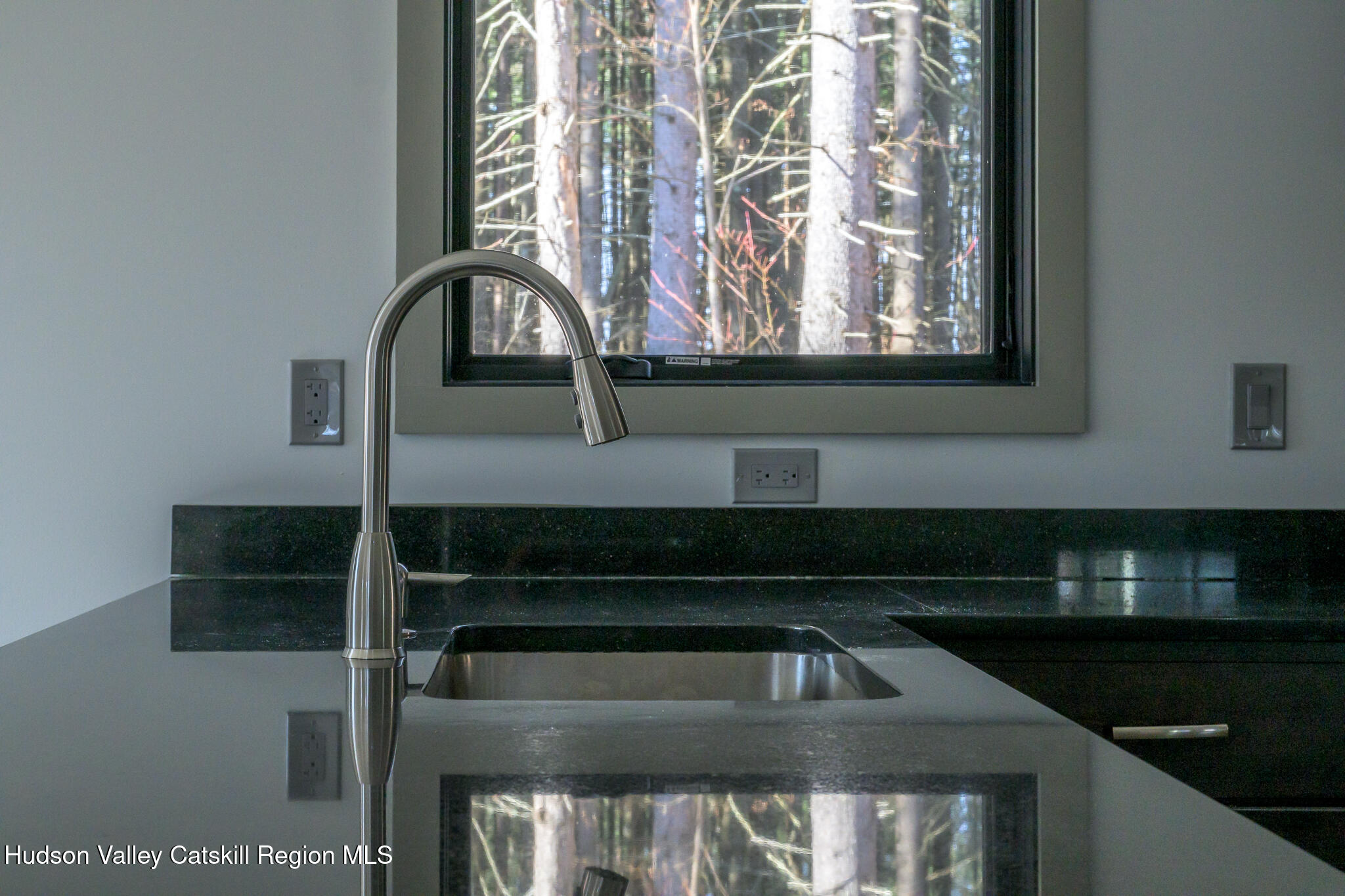 30 Ridge Lane Hillsdale, NY 12529 - Photo 10 of 37 Screen - 30 Ridge Ln Hillsdale NY 12529-