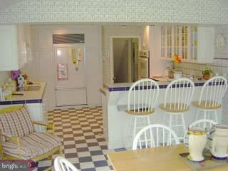 1313 Pinewood Road Villanova, PA 19085 - Photo 5 of 6