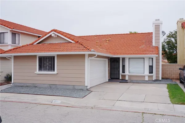 $2,200 | 1394 Coral Tree Lane, San Bernardino, CA 92408