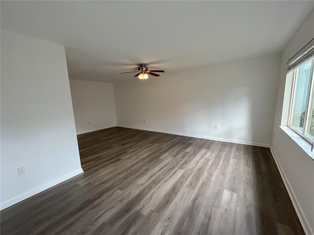 501 Southwest 75th Street, Unit C4 Gainesville, FL 32607 - Photo 7 of 37