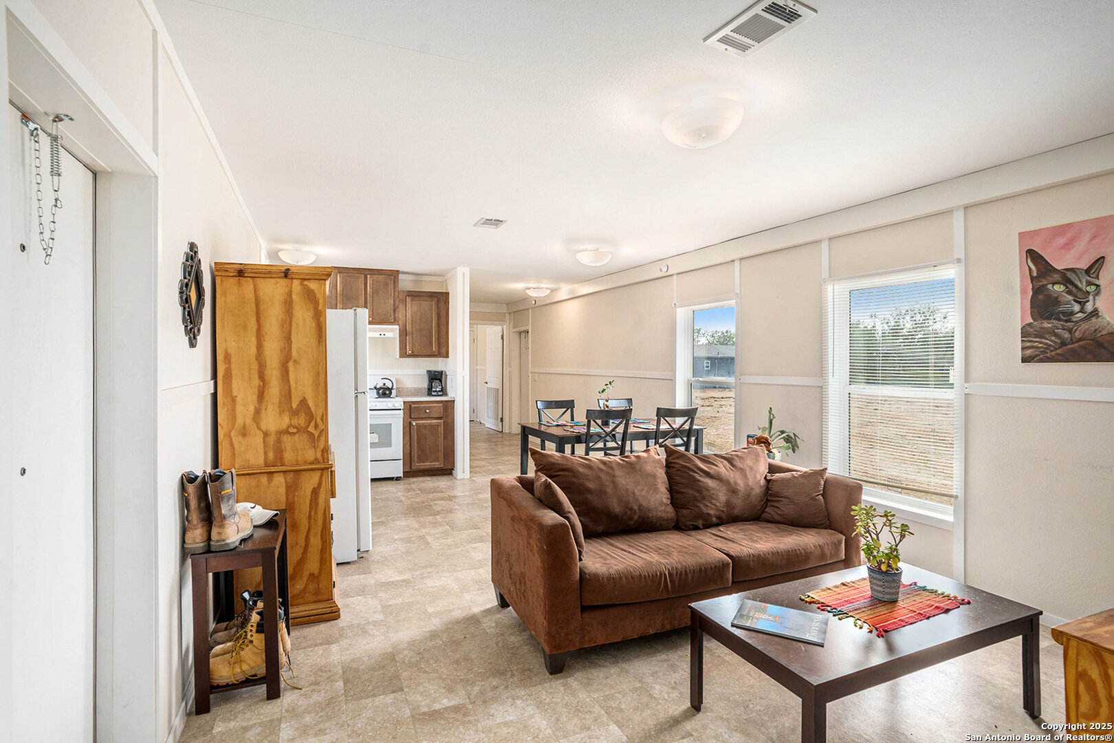 545 County Road 741 Yancey, TX 78886 - Photo 9 of 43