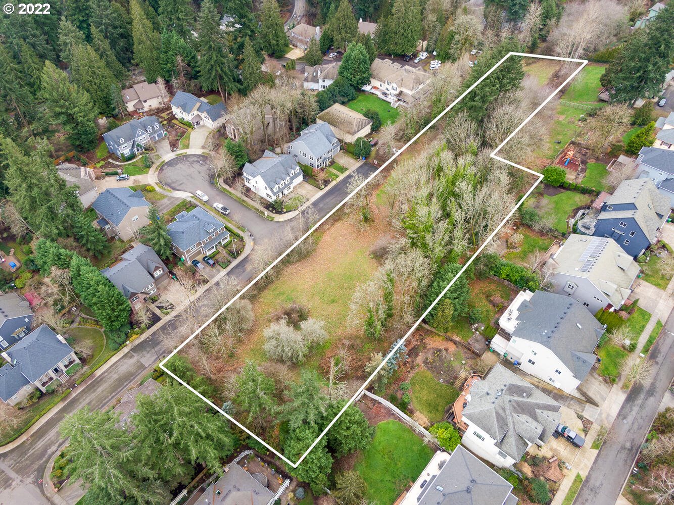 South Comus Street Portland, OR 97219 - Photo 1 of 24 Gallery Image 1