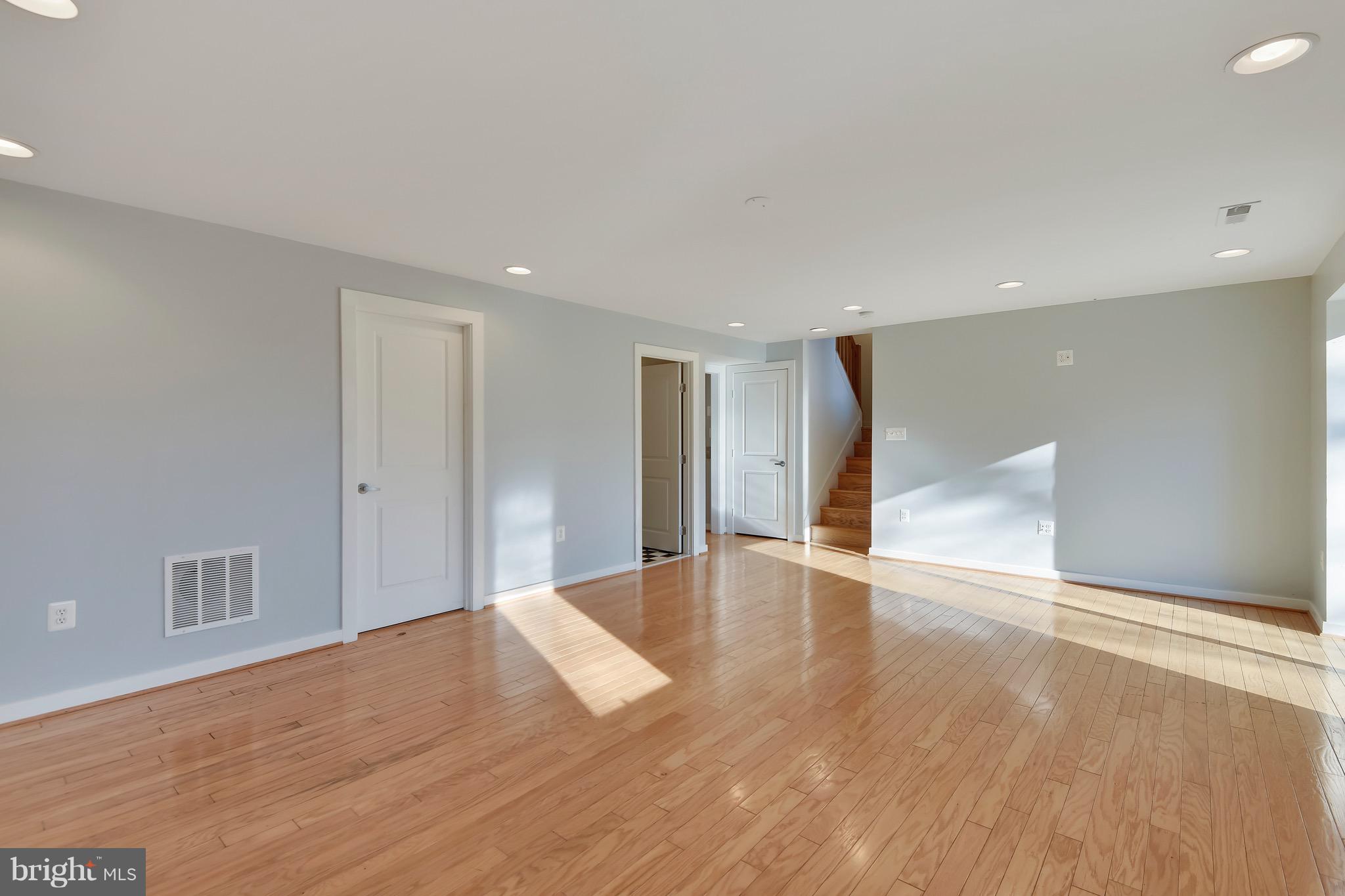 2753 Hambleton Road Riva, MD 21140 - Photo 30 of 59