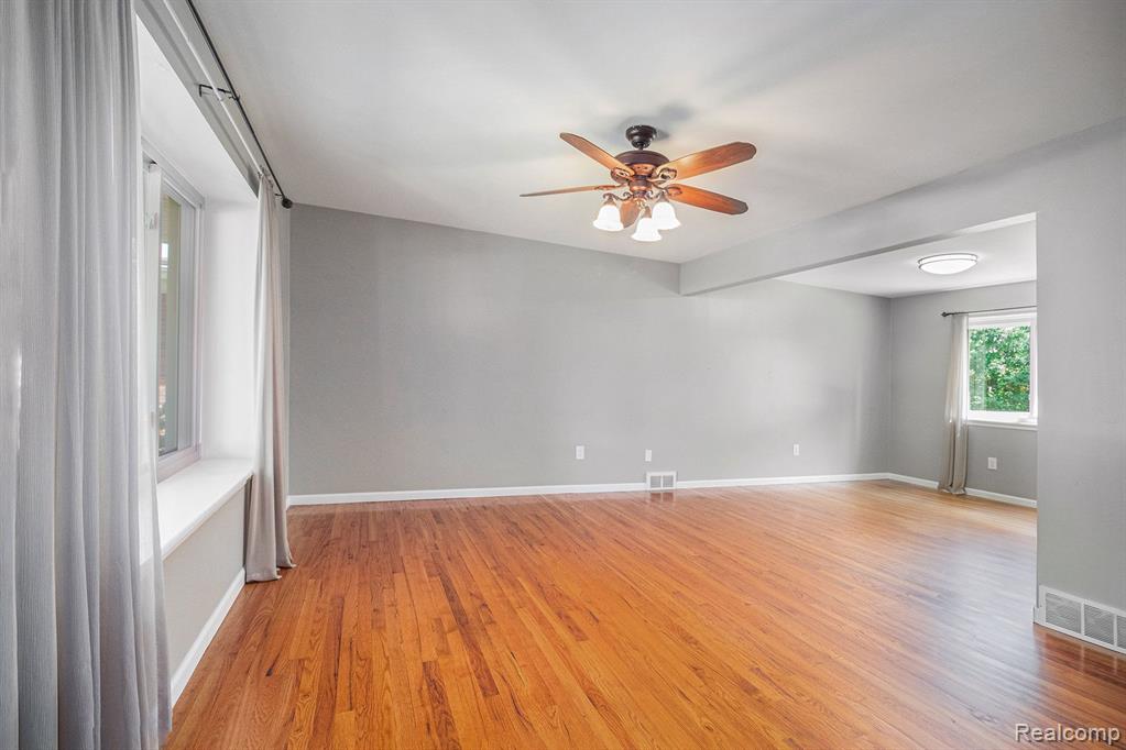 7370 Iron Gate Road Canton, MI 48187 - Photo 9 of 42
