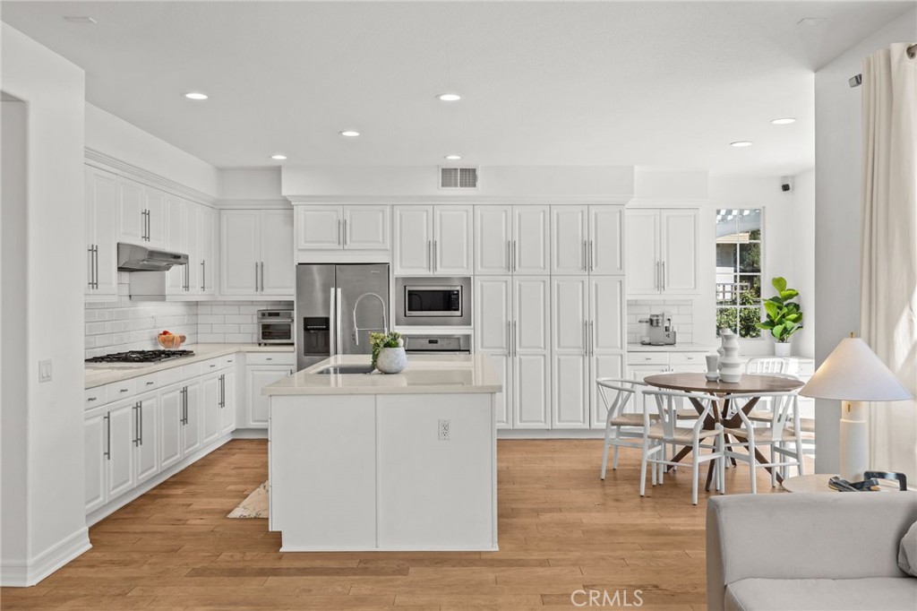 40166 Medford Road Temecula, CA 92591 - Photo 9 of 53