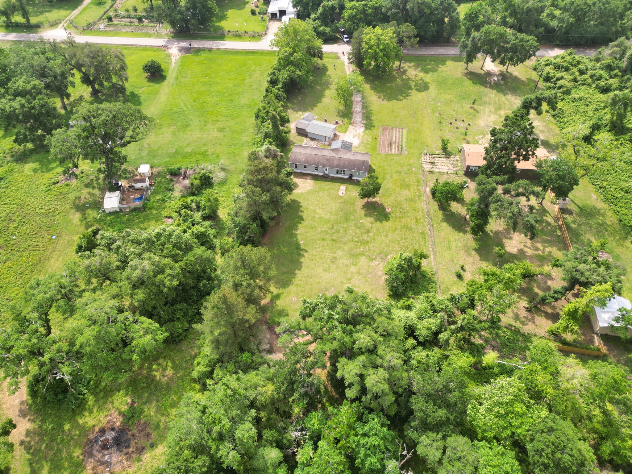 555 County Road 728B Sweeny, TX 77480 - Photo 39 of 43