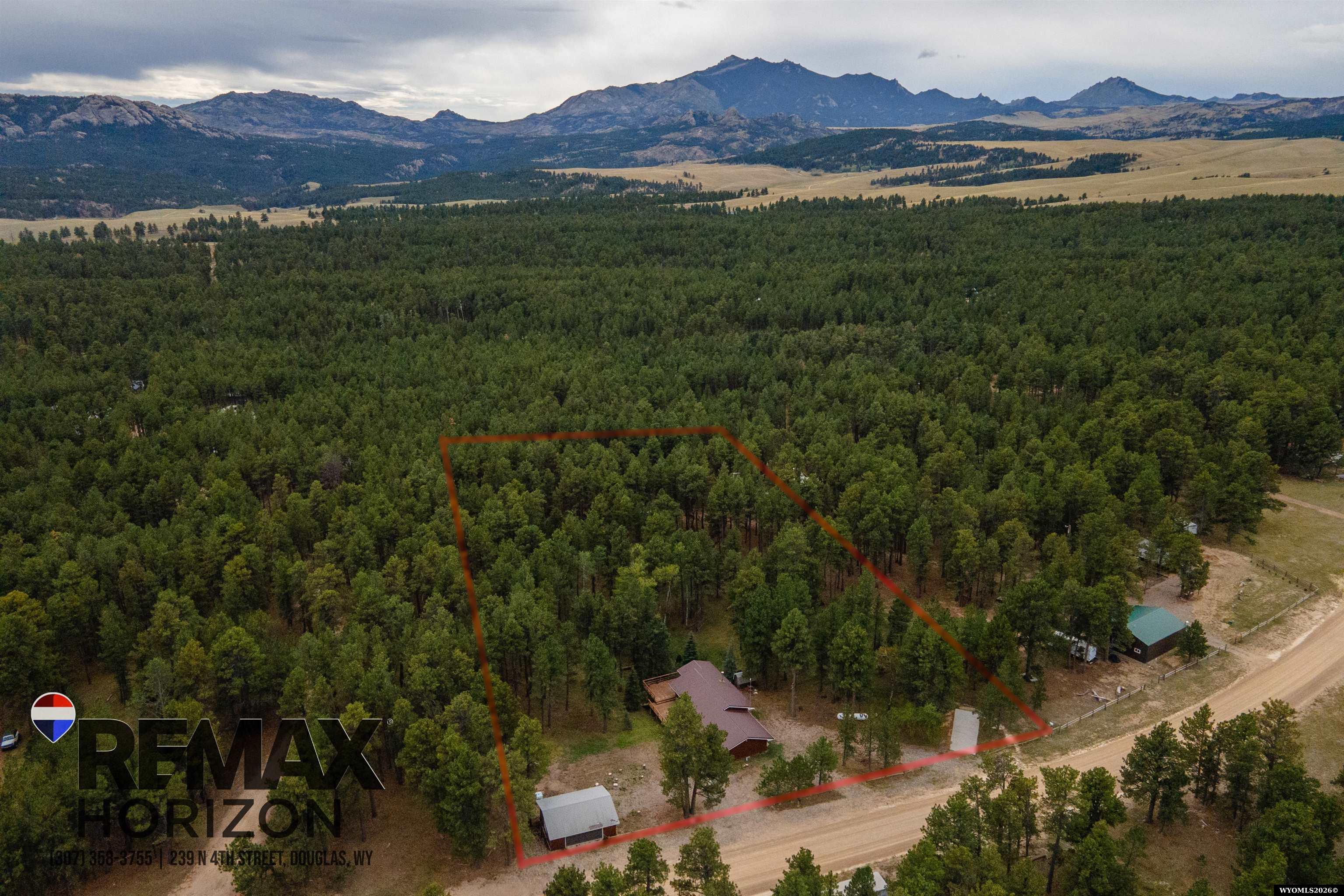 2928 Esterbrook Road Douglas, WY 82633 - Photo 8 of 42 Gallery Image 8