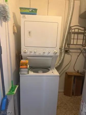 $2,000 | 12212 Aspen Court, Unit 212, Stanhope, NJ 07874