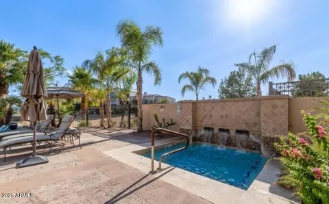 $1,425,000 | 8 Biltmore Estate, Unit 215, Phoenix, AZ 85016
