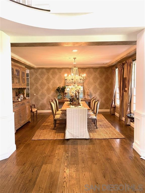 2365 Jennifer Lane Encinitas, CA 92024 - Photo 6 of 25 a view of a living room and dining room