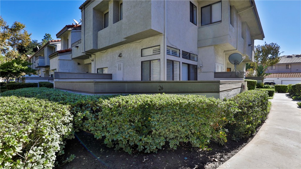 26 Willowcrest Lane Phillips Ranch, CA 91766 - Photo 1 of 39 a view of a house with a garden
