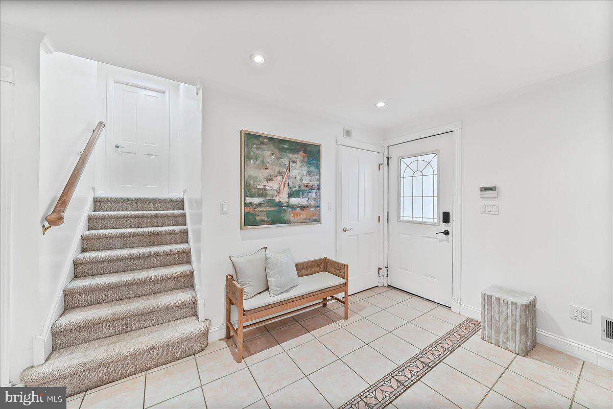 658 East Leamy Avenue Springfield, PA 19064 - Photo 19 of 36 Stairway to 2nd Floor