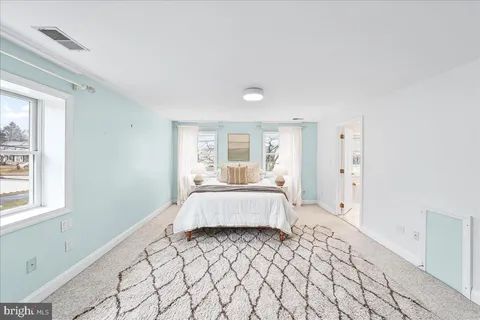 $599,000 | 658 East Leamy Avenue, Springfield, PA 19064