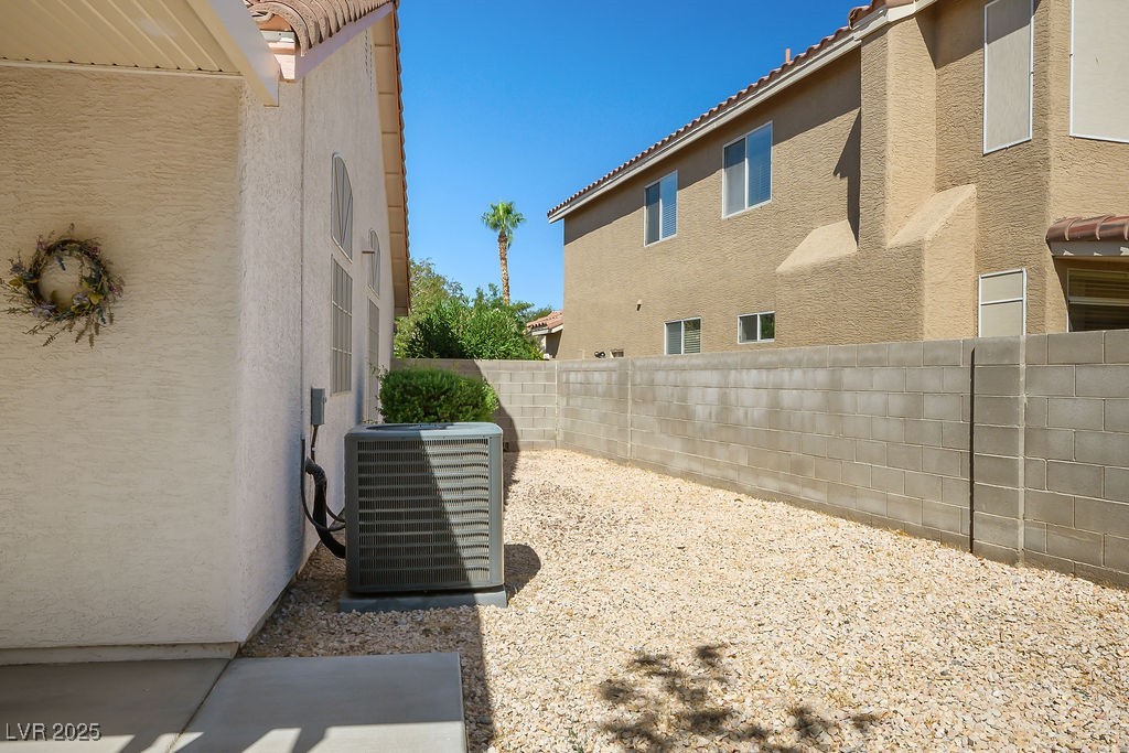 1812 Jack Rabbit Way Las Vegas, NV 89128 - Photo 22 of 44 View of fenced backyard