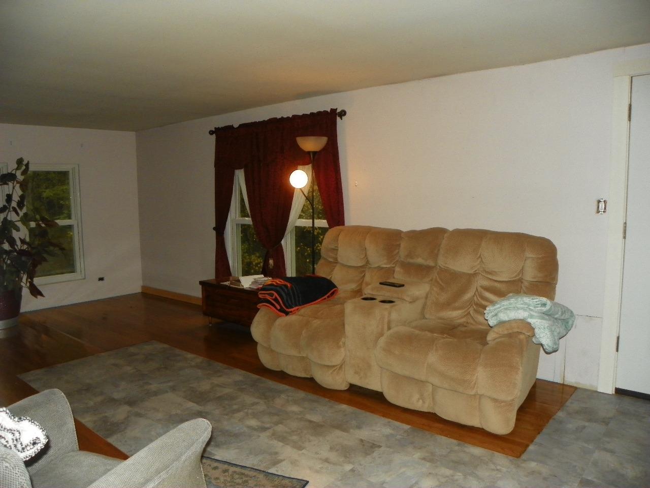 25120 Chapel Road Laurel, IN 47024 - Photo 6 of 11 Gallery Image 6