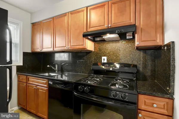 $2,950 | 1410 North Quinn Street, Unit 7, Arlington, VA 22209