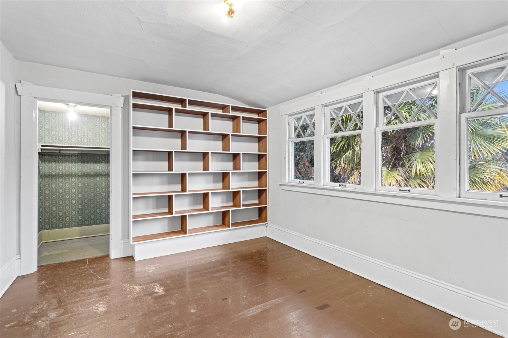 4228 Eastern Avenue North Seattle, WA 98103 - Photo 14 of 27 a view of an empty room with a window