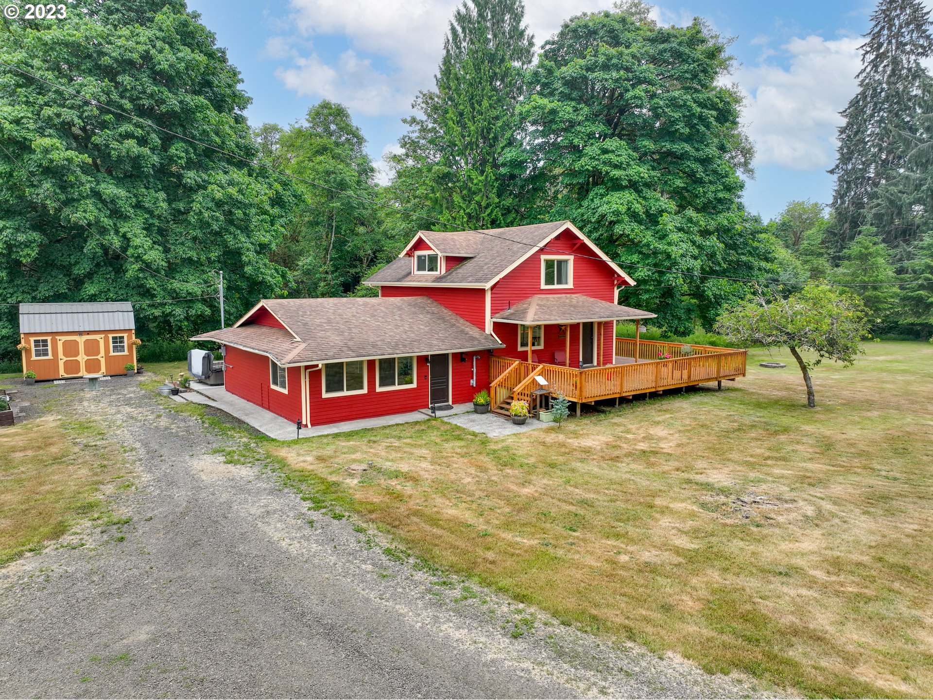 92357 Maki Road Astoria, OR 97103 - Photo 2 of 41 a front view of a house with a yard