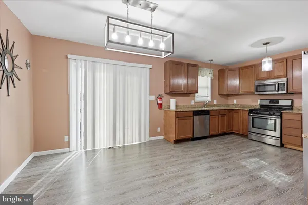 $2,600 | 334 North Oakland Avenue, Runnemede, NJ 08078