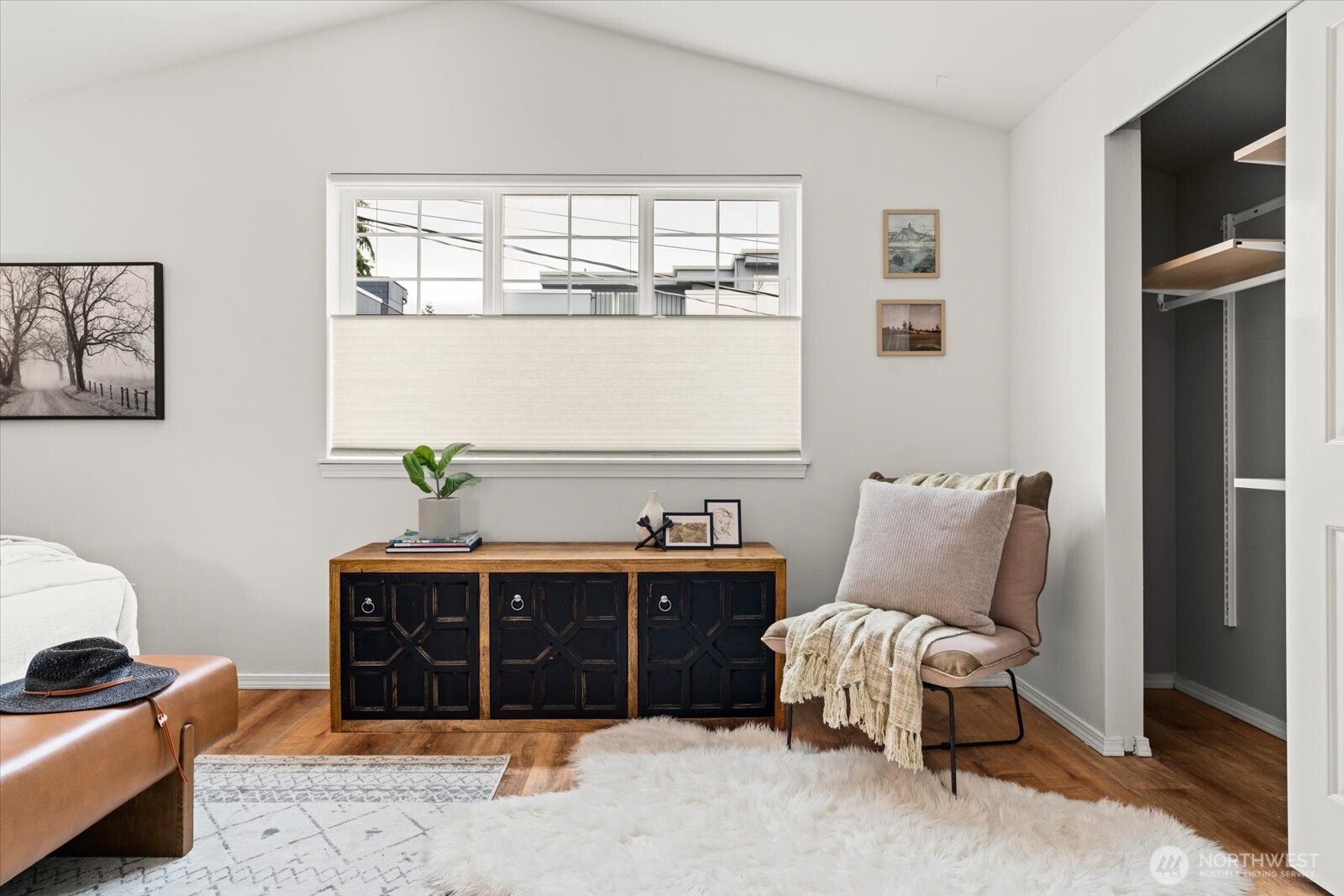 6035 Fauntleroy Way Southwest, Unit B Seattle, WA 98136 - Photo 13 of 26