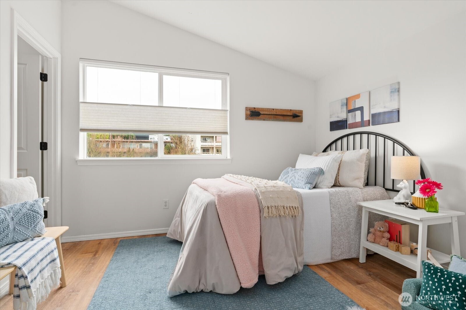 6035 Fauntleroy Way Southwest, Unit B Seattle, WA 98136 - Photo 15 of 26