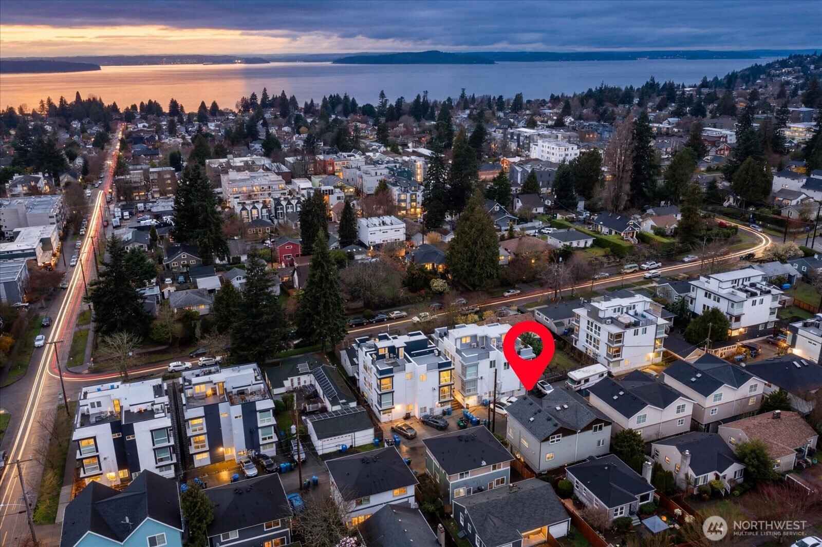 6035 Fauntleroy Way Southwest, Unit B Seattle, WA 98136 - Photo 25 of 26