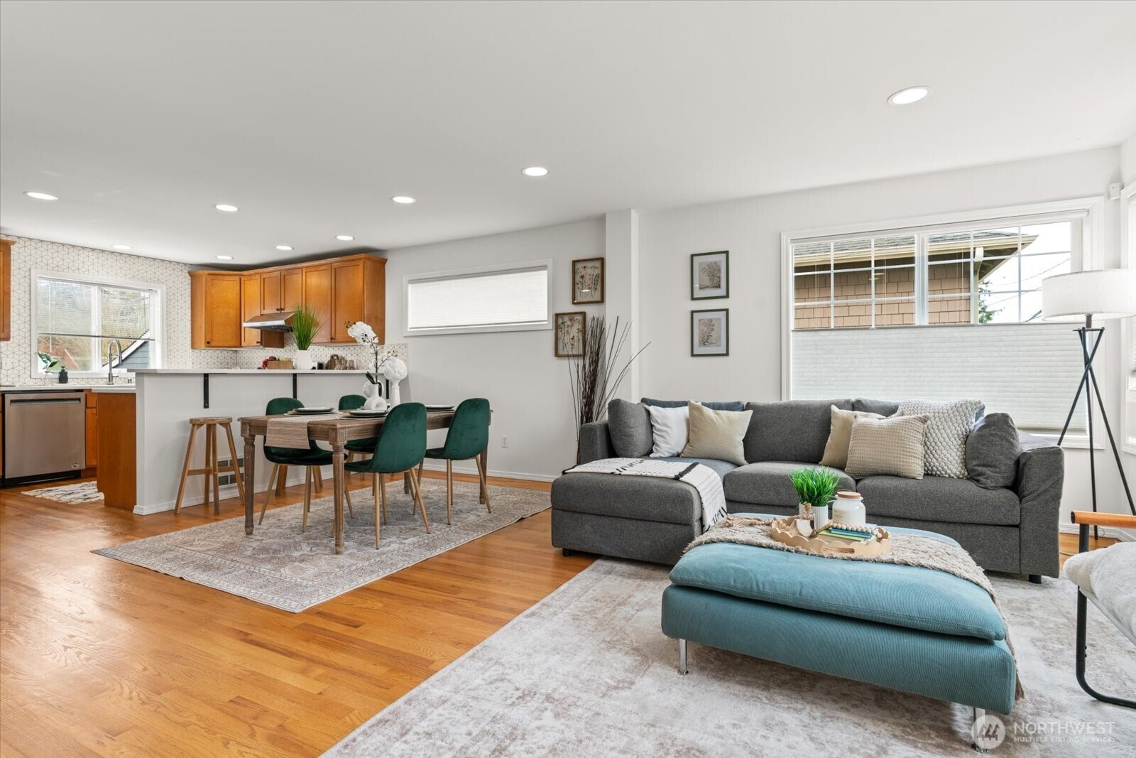 6035 Fauntleroy Way Southwest, Unit B Seattle, WA 98136 - Photo 9 of 26