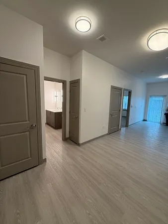 $2,800 | 626 Main Street, Unit 202, Dennis Port, MA 02639