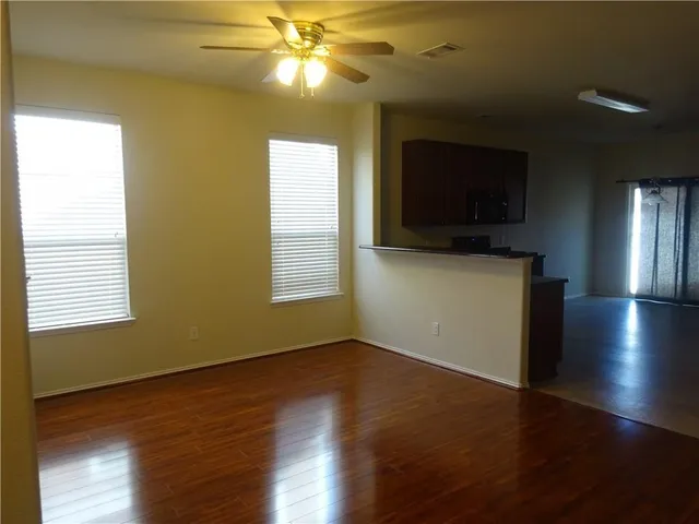 $1,700 | 1912 Rodgers Lane, Providence Village, TX 76227