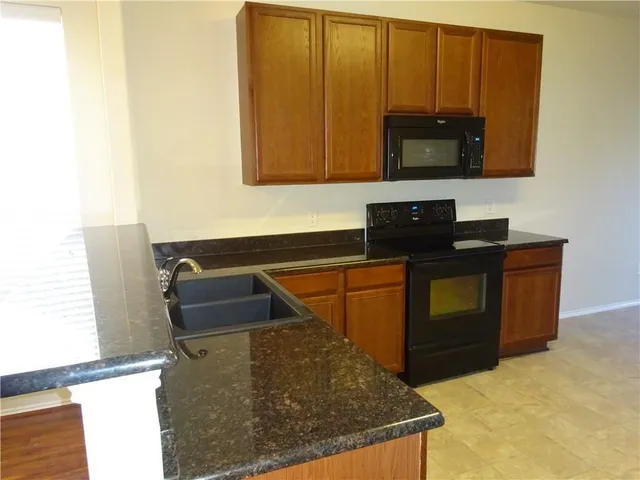 $1,700 | 1912 Rodgers Lane, Providence Village, TX 76227