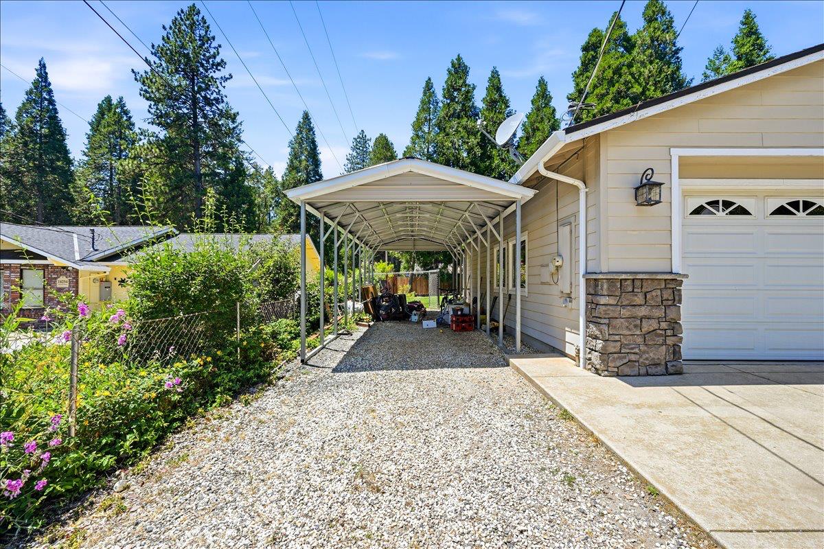 14240 Hollydale Road Grass Valley, CA 95945 - Photo 37 of 53