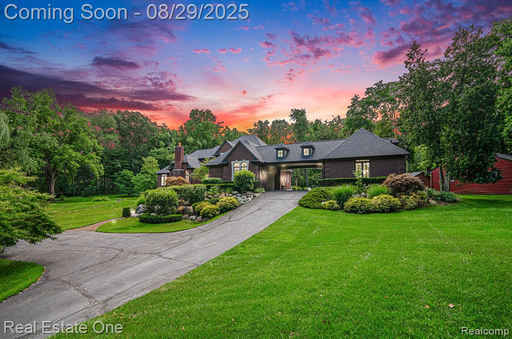 6040 North Rochester Road Rochester Hills, MI 48306 - Photo 2 of 45