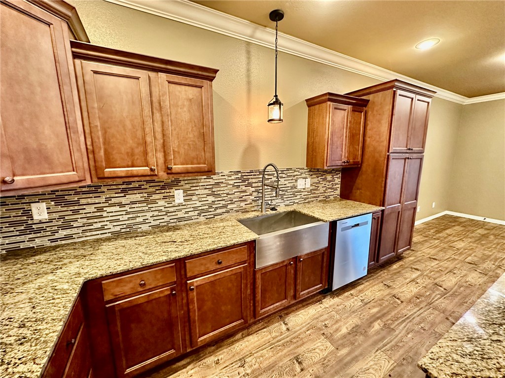 186 Old Farmington Road Farmington, AR 72730 - Photo 8 of 25 Gallery Image 8