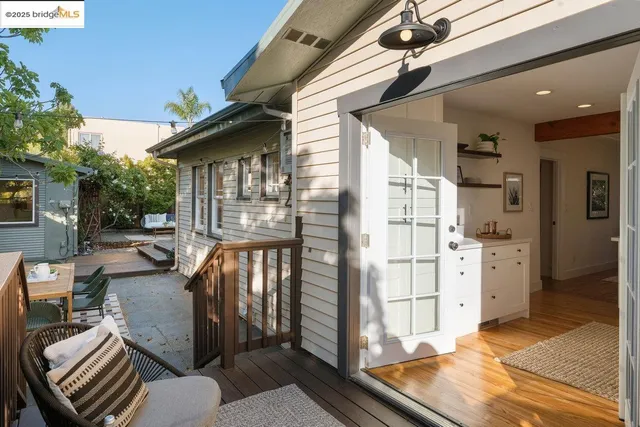 $948,000 | 3056 California Street, Oakland, CA 94602