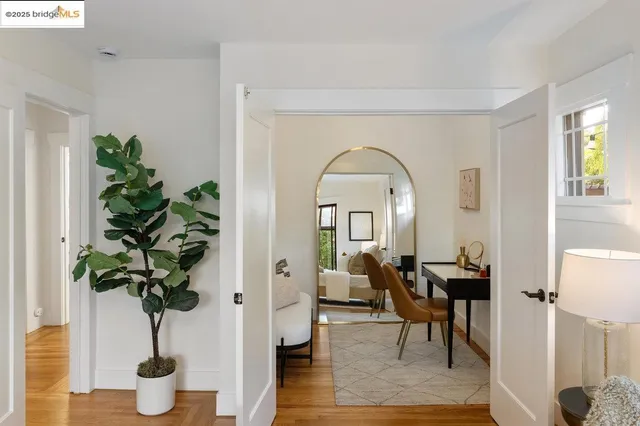 $948,000 | 3056 California Street, Oakland, CA 94602