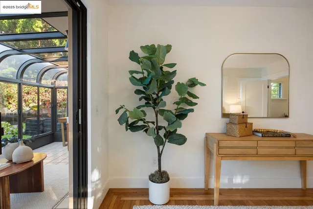 $948,000 | 3056 California Street, Oakland, CA 94602