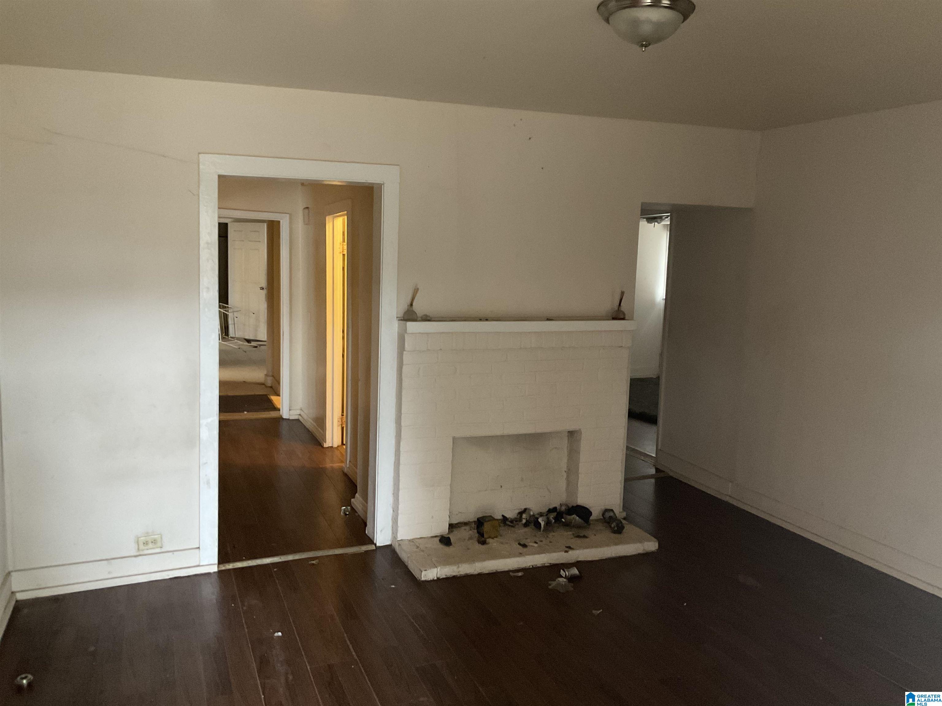 1035 Wilkes Road Birmingham, AL 35228 - Photo 4 of 14