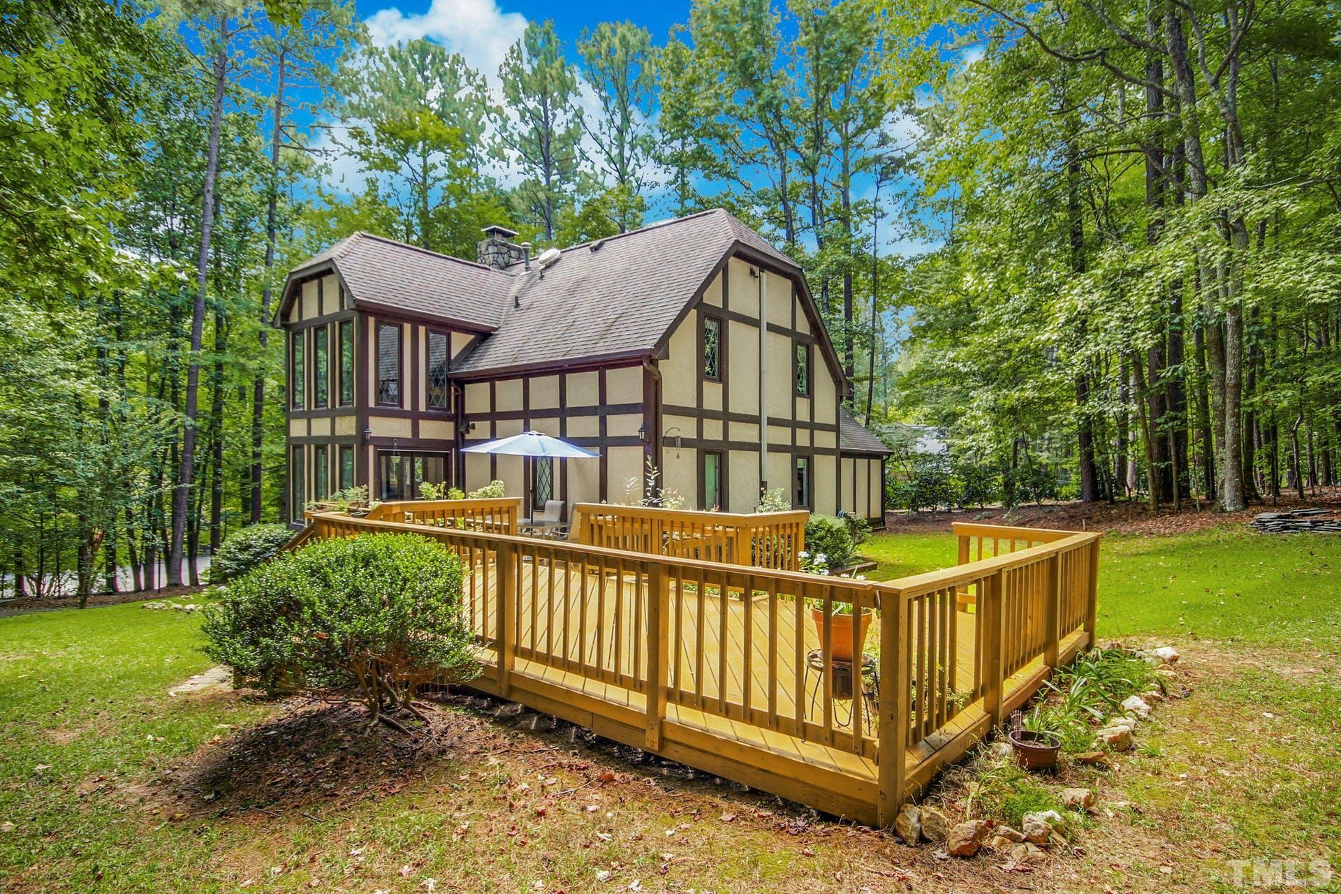 8841 Woodyhill Road Raleigh, NC 27613 - Photo 7 of 21