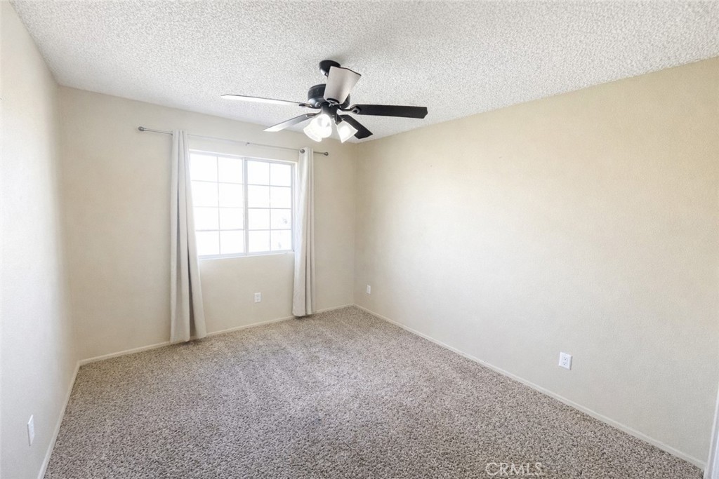 14527 Pony Trail Road Victorville, CA 92392 - Photo 17 of 22