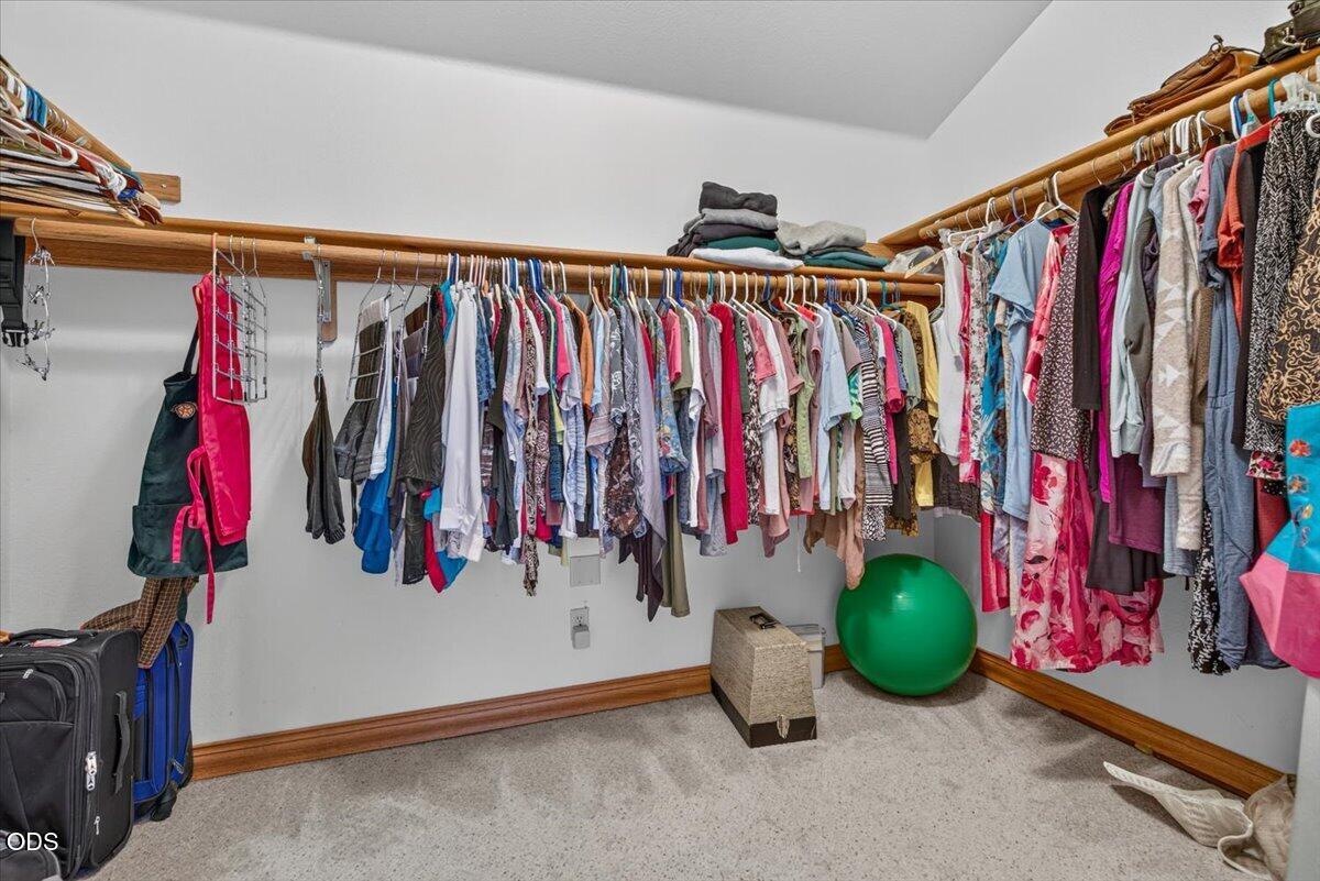 6590 Hillcrest Road Medford, OR 97504 - Photo 41 of 117 Gallery Image 41