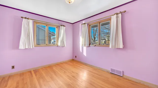 $269,900 | 517 Richmond Avenue, Sheboygan Falls, WI 53085