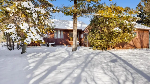 $269,900 | 517 Richmond Avenue, Sheboygan Falls, WI 53085