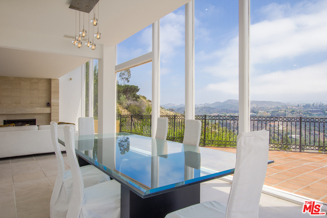 1244 Stradella Road Los Angeles, CA 90077 - Photo 4 of 16