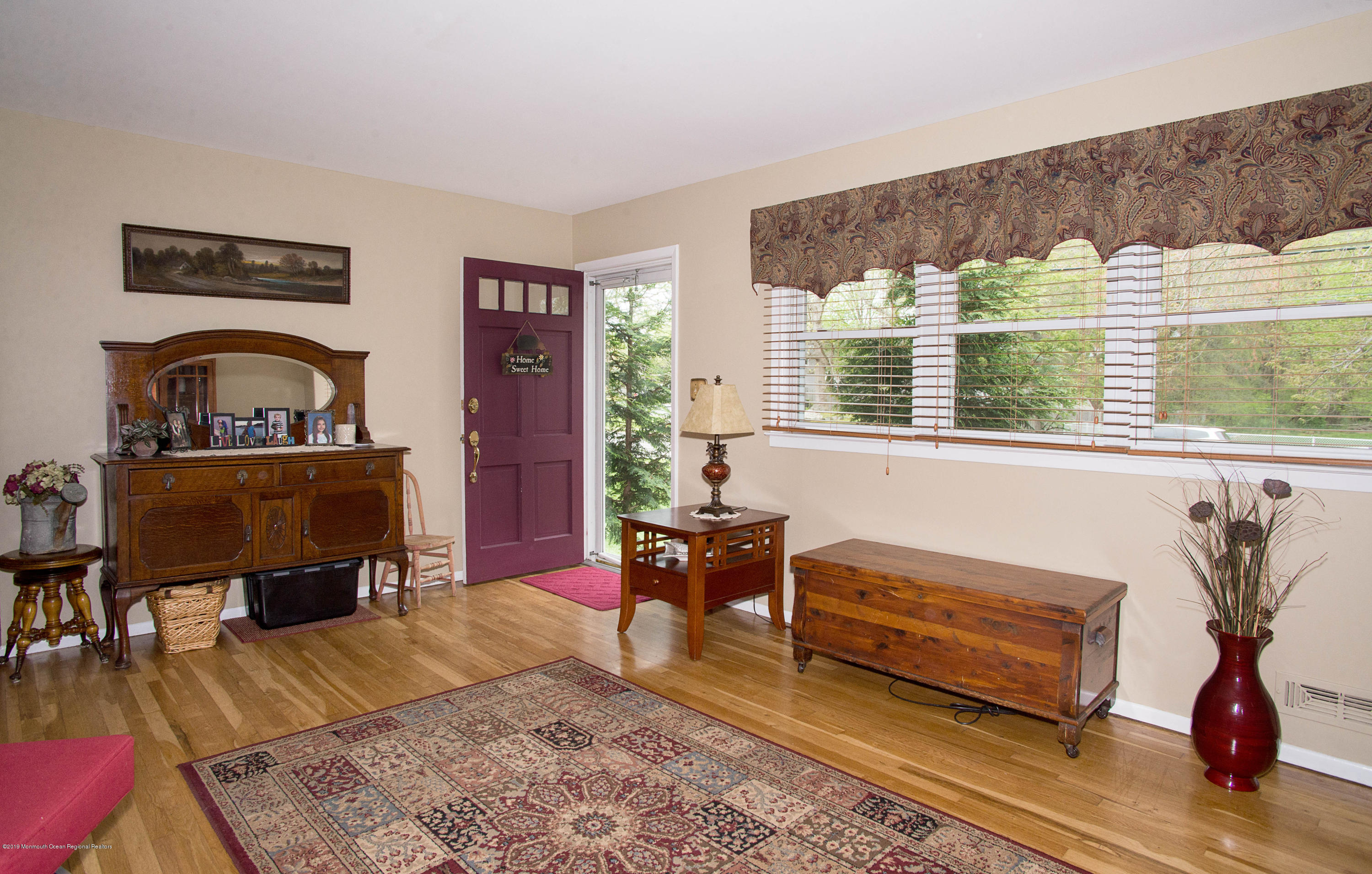 132 Newbury Road Howell, NJ 07731 - Photo 13 of 22 Living Room