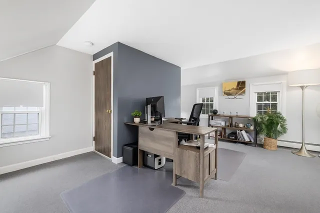 $3,250 | 42 Fairmount Street, New Bedford, MA 02740