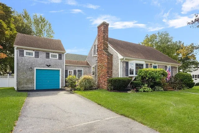 $3,250 | 42 Fairmount Street, New Bedford, MA 02740